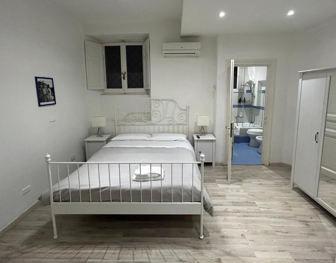 Urbe - Delizioso Appartamento Quartiere Coppede Rome Bagian luar foto