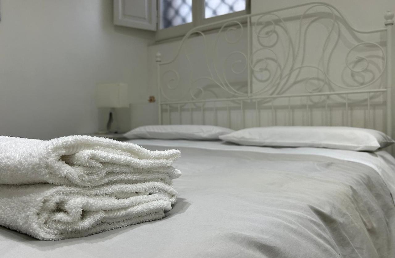 Urbe - Delizioso Appartamento Quartiere Coppede Rome Bagian luar foto