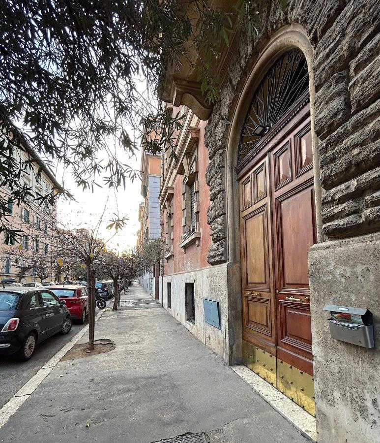 Urbe - Delizioso Appartamento Quartiere Coppede Rome Bagian luar foto
