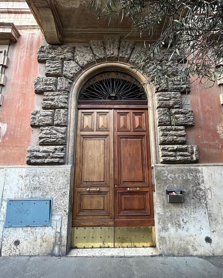 Urbe - Delizioso Appartamento Quartiere Coppede Rome Bagian luar foto