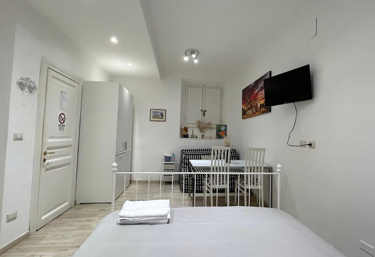 Urbe - Delizioso Appartamento Quartiere Coppede Rome Bagian luar foto