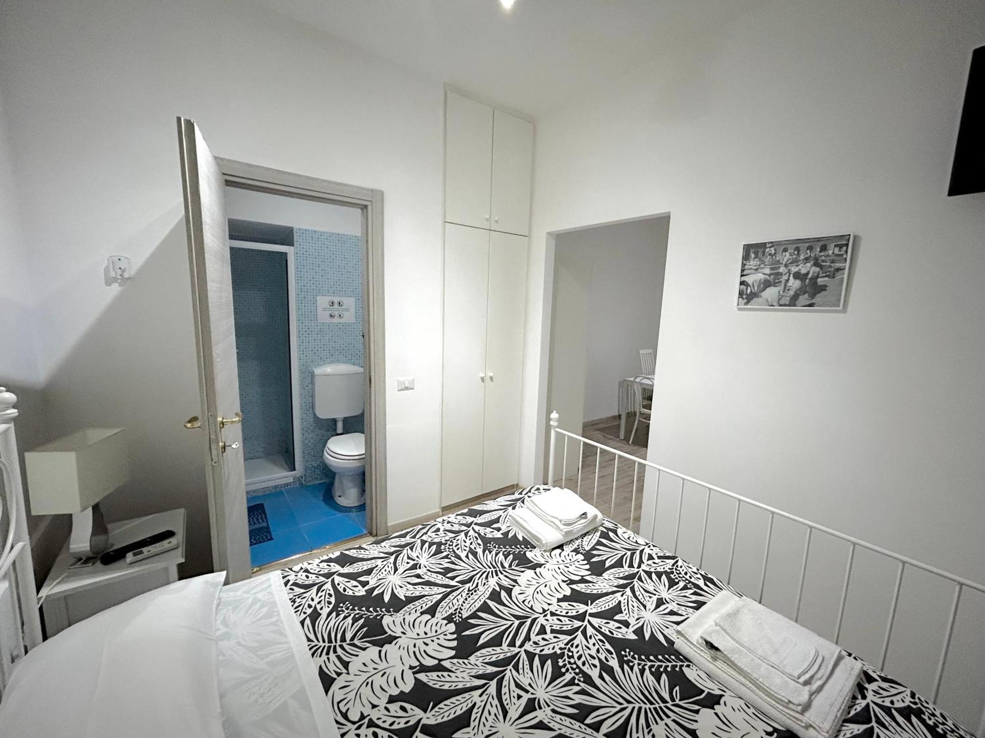 Urbe - Delizioso Appartamento Quartiere Coppede Rome Bagian luar foto