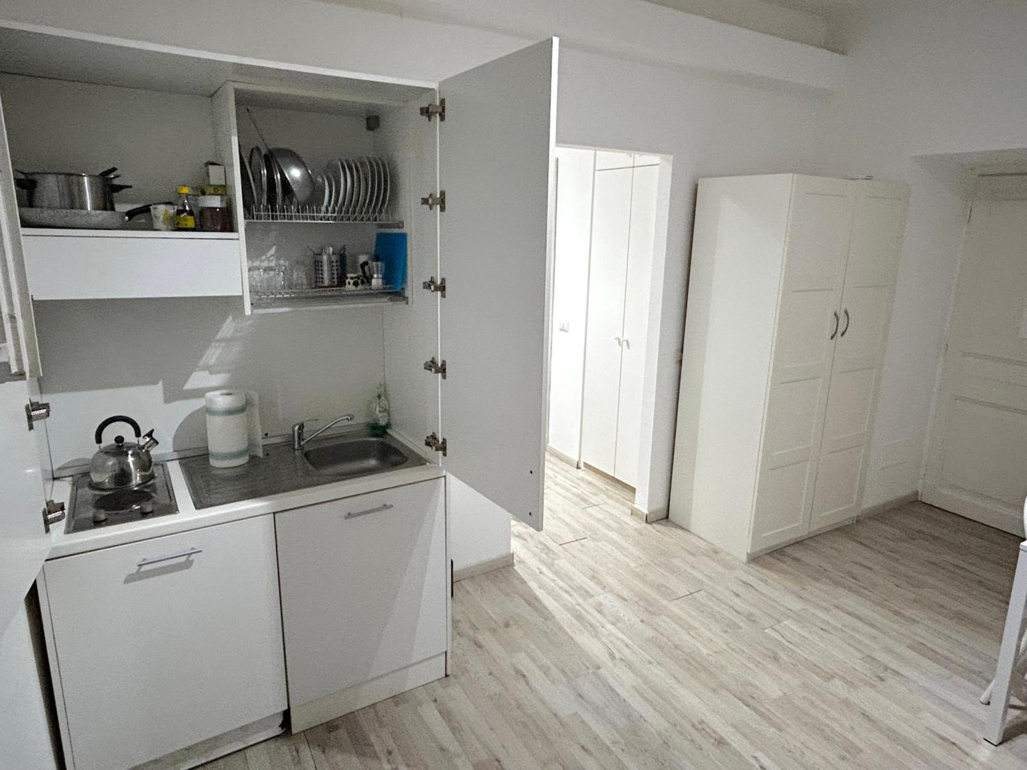 Urbe - Delizioso Appartamento Quartiere Coppede Rome Bagian luar foto